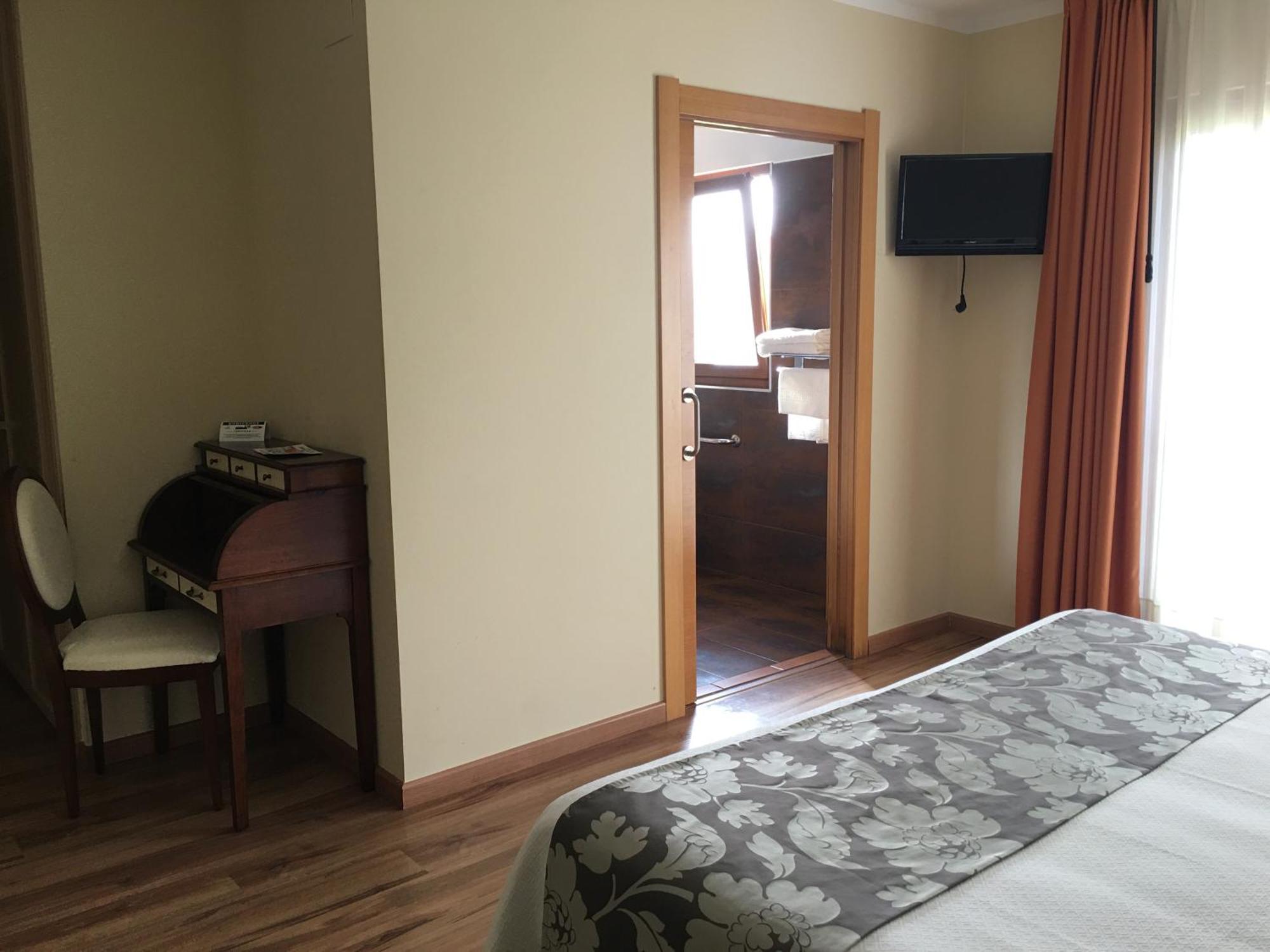 Hotel Valle De Cabezon Cabezon De La Sal Phòng bức ảnh